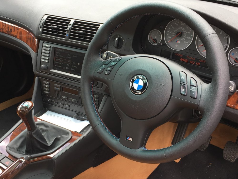 BMW steering wheel.JPG