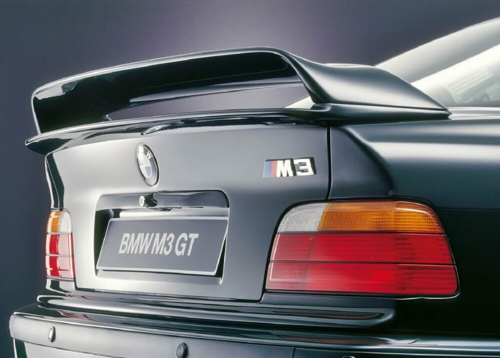 1995-BMW-E36-M3-GT-rear-wing-1024x734.jpg